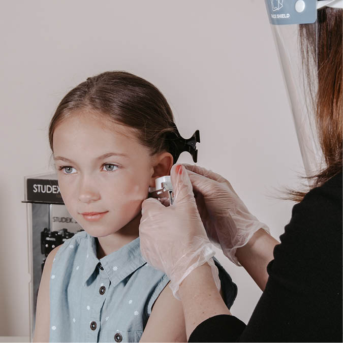 14k yellow gold 3mm pink crystal